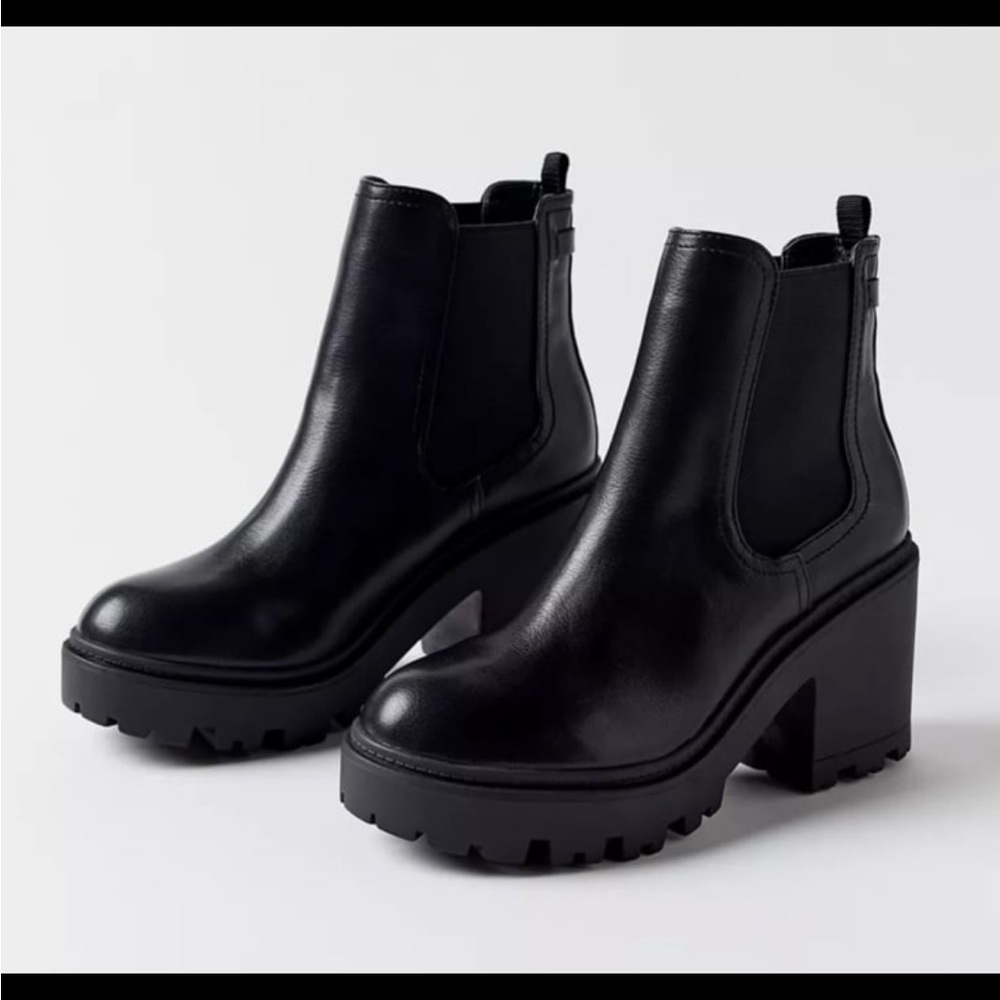 Urban outfitters boots
